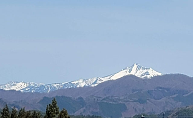 1683年（天和3年） に円空上人が初登頂し開山した笠ヶ岳